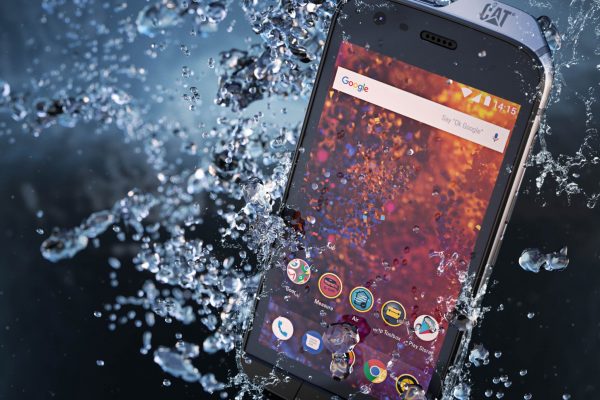 CAT-S61_Waterproof-11